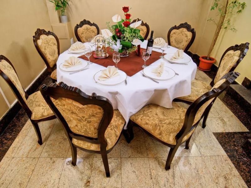 Fine Dining